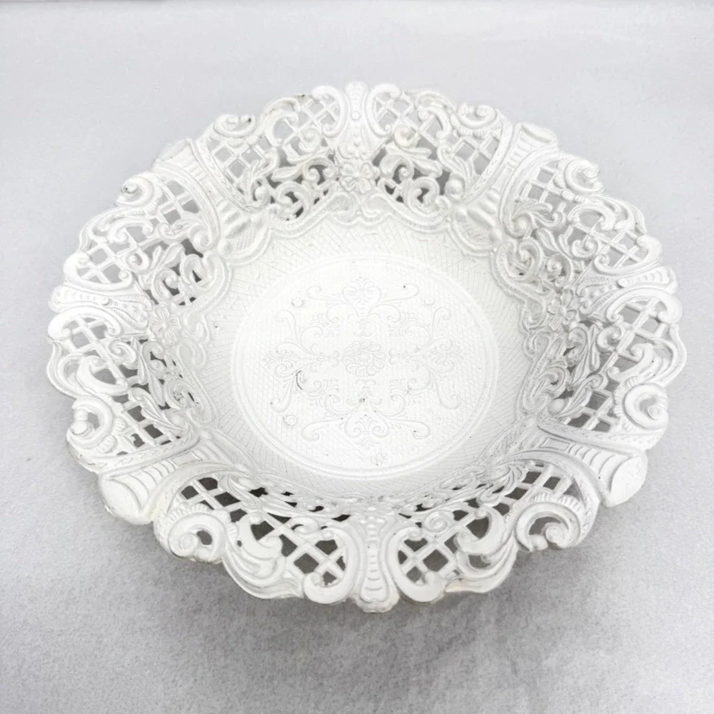 Vintage Ornate Brass Pierced Filigree Lattice Metal Bowl Dish Made in Italy 8.5